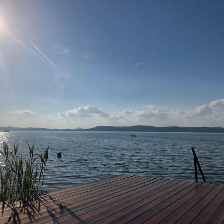 Sunny Private Beach Balatonlelle Extérieur photo